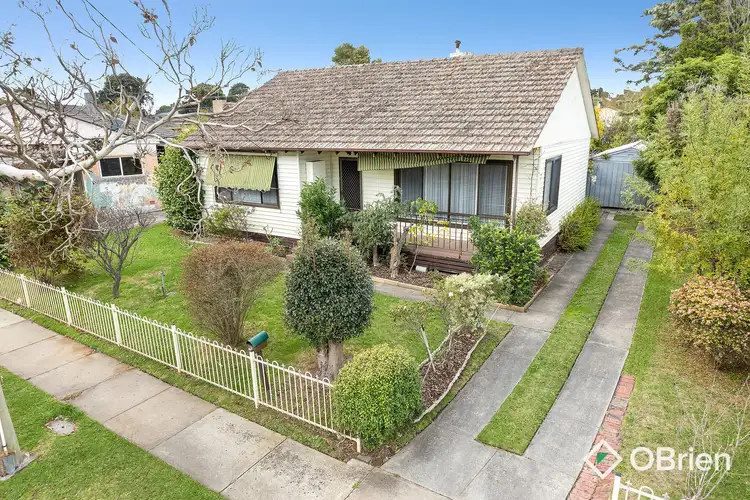 3 Silvertop Street, Frankston North VIC 3200