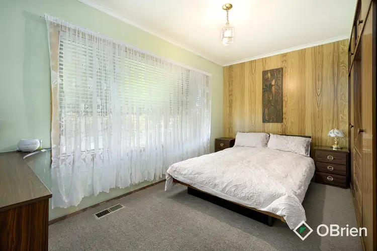 Sixth view of Homely house listing, 3 Silvertop Street, Frankston North VIC 3200