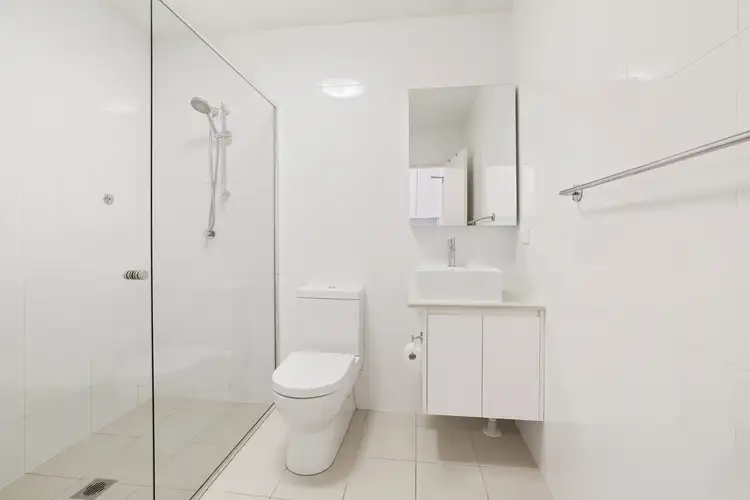 Fourth view of Homely studio listing, 23/11-13 Shackel Avenue, Brookvale NSW 2100