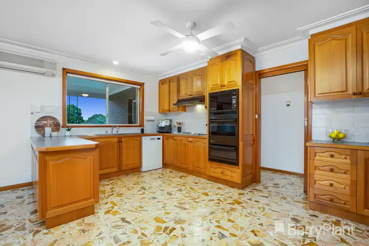 Fifth view of Homely house listing, 15 Pineda Court, Glen Waverley VIC 3150