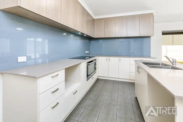 Second view of Homely house listing, 4 Conifer Place, Kardinya WA 6163