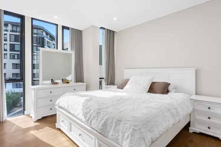 Fourth view of Homely unit listing, 702/567 Pacific Highway, St Leonards NSW 2065