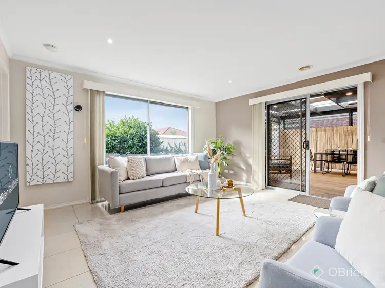 Third view of Homely house listing, 4 Kingsbarn Court, Cranbourne VIC 3977