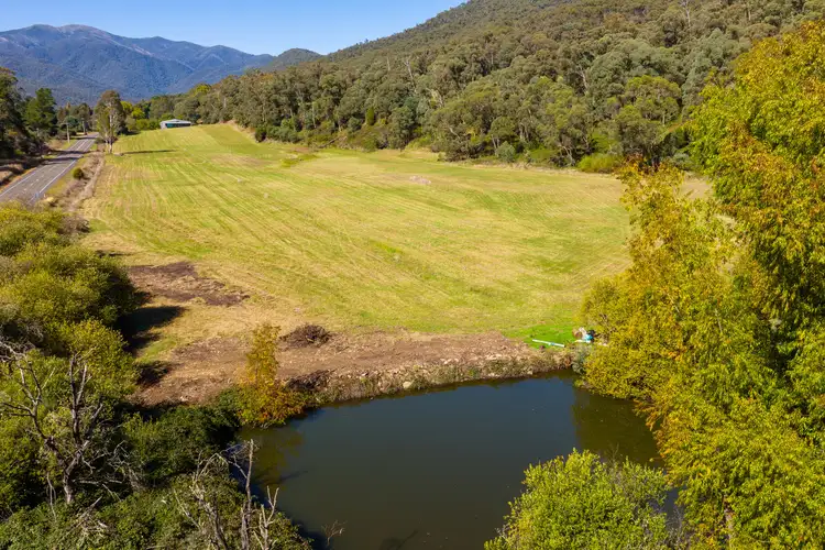 Great Alpine Road, Smoko VIC 3741