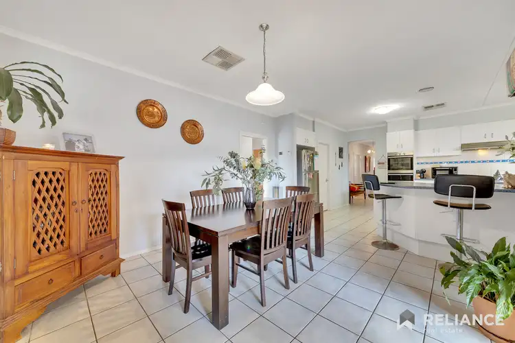 Sixth view of Homely house listing, 14 George Benjamin Court, Seabrook VIC 3028