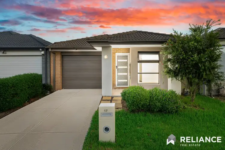 17 Lismore Road, Point Cook VIC 3030