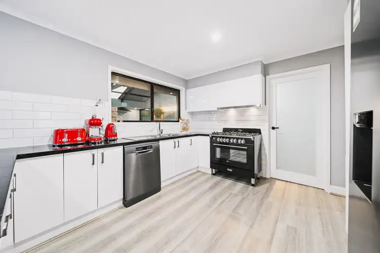 Fourth view of Homely house listing, 4 Stanton Close, Narre Warren South VIC 3805
