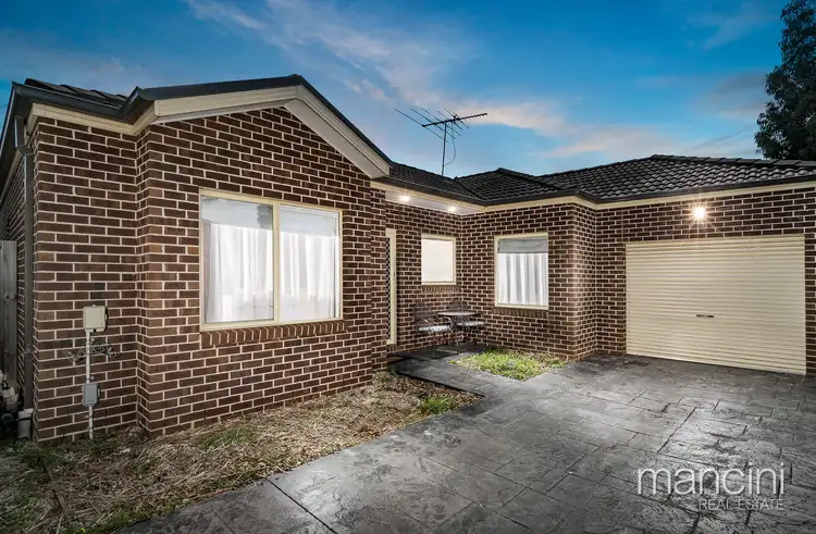 2/10 Persimmon Place, Werribee VIC 3030