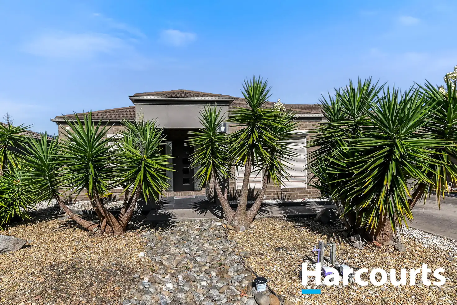 Main view of Homely house listing, 15 Statesman Circuit, Cranbourne East VIC 3977