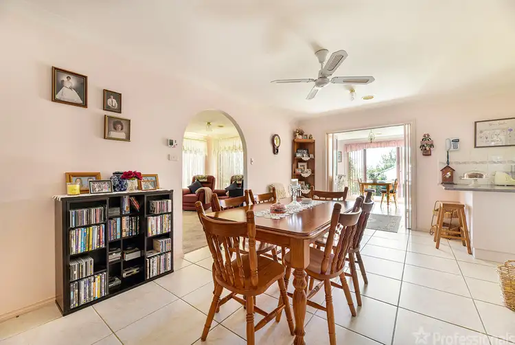 Third view of Homely house listing, 7 Elliot Close, Orange NSW 2800