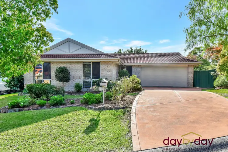 8 Peppercorn Crescent, Fletcher NSW 2287
