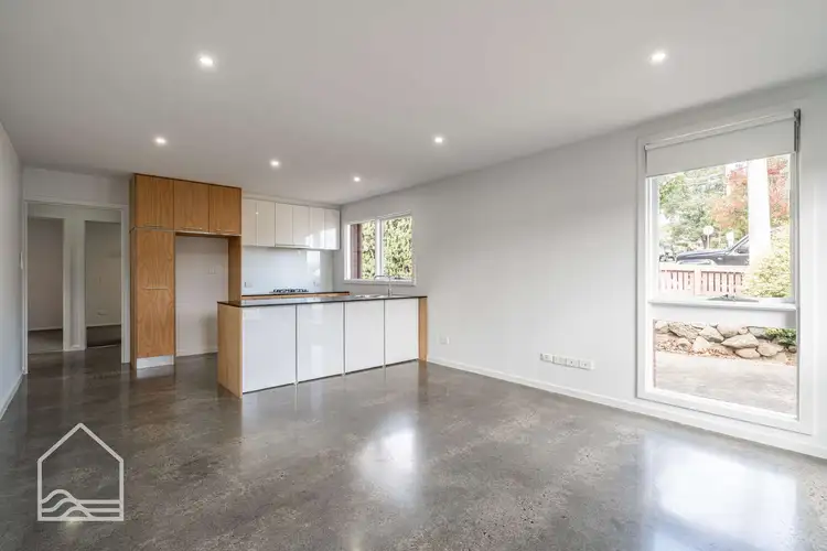 Main view of Homely unit listing, 1/172 Roslyn Road, Belmont VIC 3216