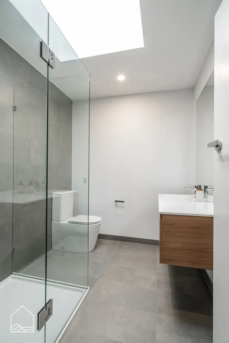 Second view of Homely unit listing, 1/172 Roslyn Road, Belmont VIC 3216