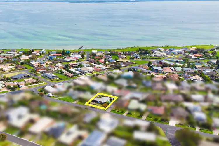52 Coolangatta Drive, Clifton Springs VIC 3222