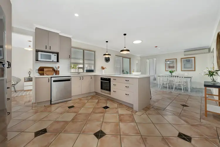 Third view of Homely house listing, 5 Wembley Court, Alexandra Hills QLD 4161