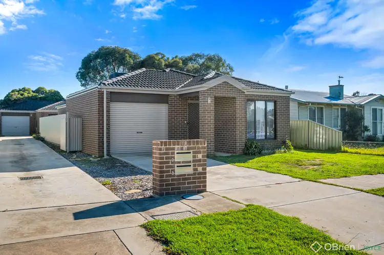 Main view of Homely townhouse listing, 118A Burke Street, Wangaratta VIC 3677