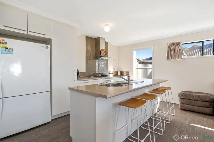 Second view of Homely townhouse listing, 118A Burke Street, Wangaratta VIC 3677