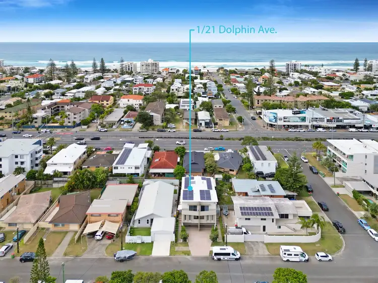 Fourth view of Homely villa listing, 1/21 Dolphin Avenue, Mermaid Beach QLD 4218