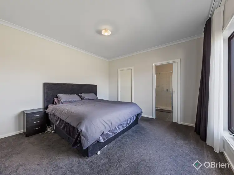 Sixth view of Homely house listing, 2 Bambury Close, Koo Wee Rup VIC 3981