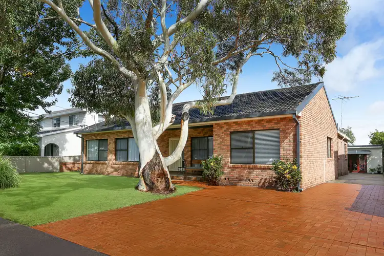 239 Gymea Bay Road, Gymea Bay NSW 2227