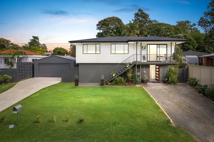 4 St Johns Way, Boronia Heights QLD 4124