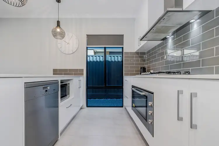 Sixth view of Homely house listing, 8 Wattledale Road, Haynes WA 6112