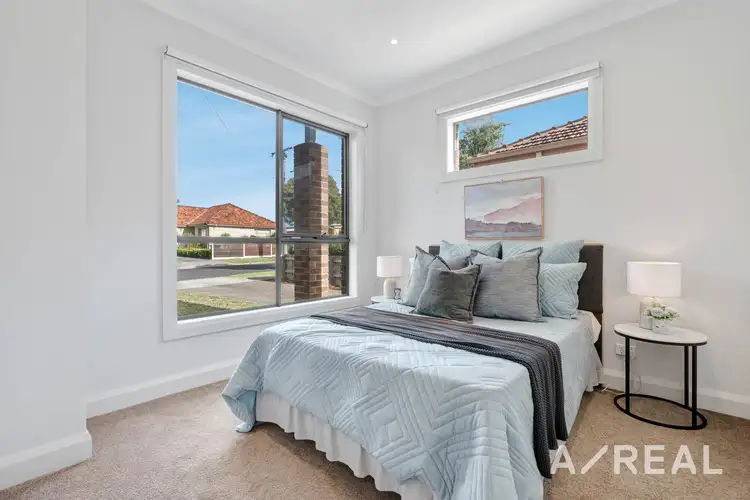Sixth view of Homely townhouse listing, 1/17 Tullius Avenue, Oakleigh East VIC 3166