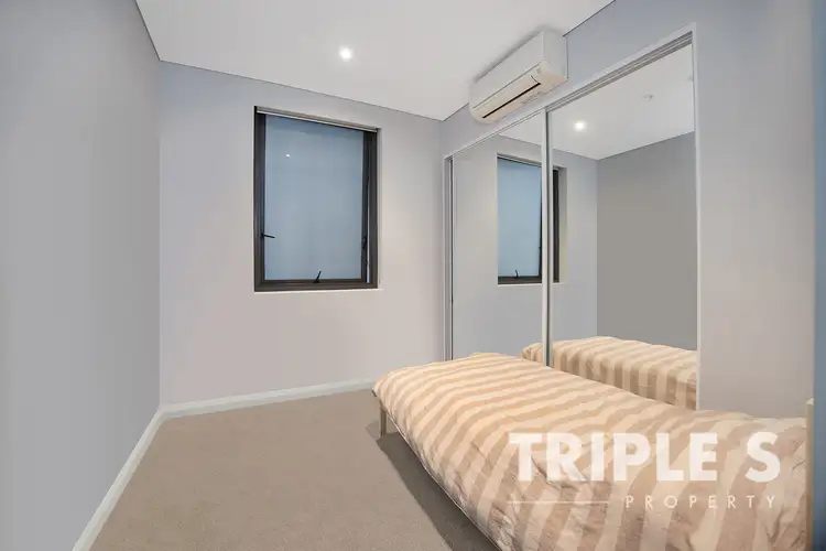 Sixth view of Homely apartment listing, 305/1 Wentworth Place, Wentworth Point NSW 2127