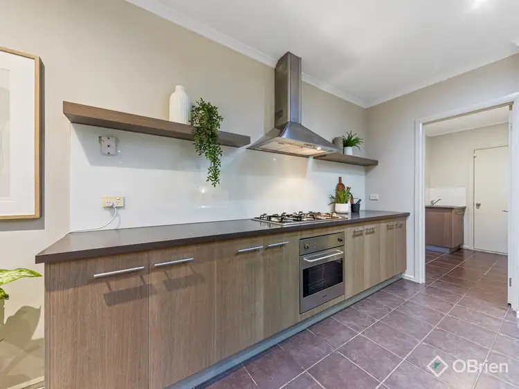 Sixth view of Homely house listing, 5 Sunhill Way, Berwick VIC 3806