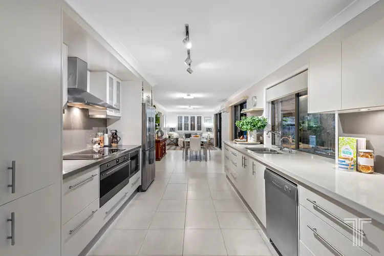 Fifth view of Homely house listing, 1 Brodick Street, Carindale QLD 4152
