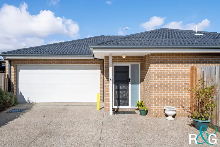 2/29 Douglas Street, Hastings VIC 3915