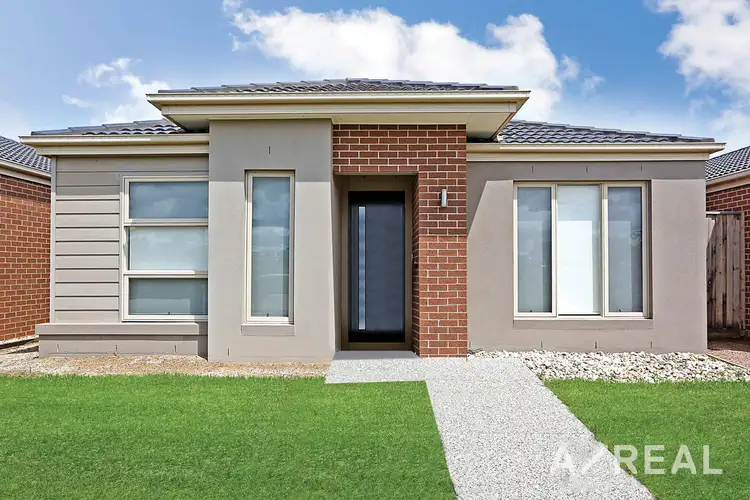 6 Maslin Walk, Point Cook VIC 3030