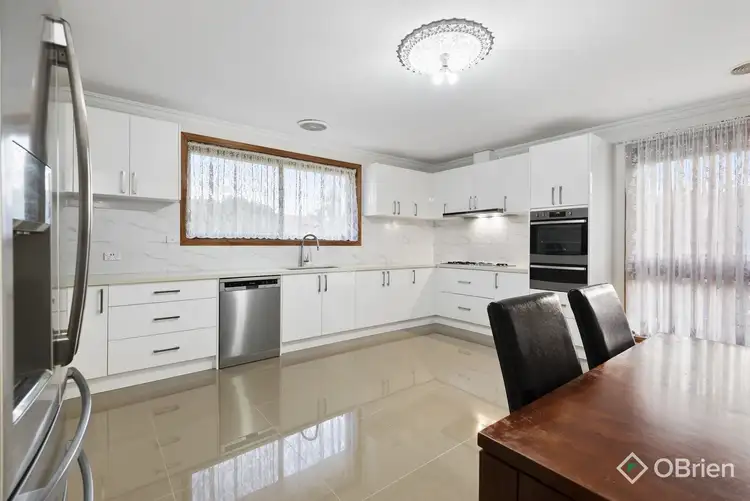 Fifth view of Homely house listing, 14 Evonne Court, Endeavour Hills VIC 3802