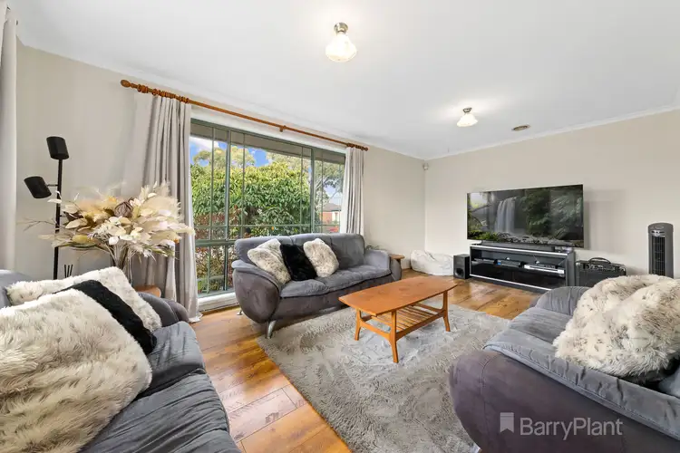 Second view of Homely house listing, 4 Kew Court, Narre Warren VIC 3805