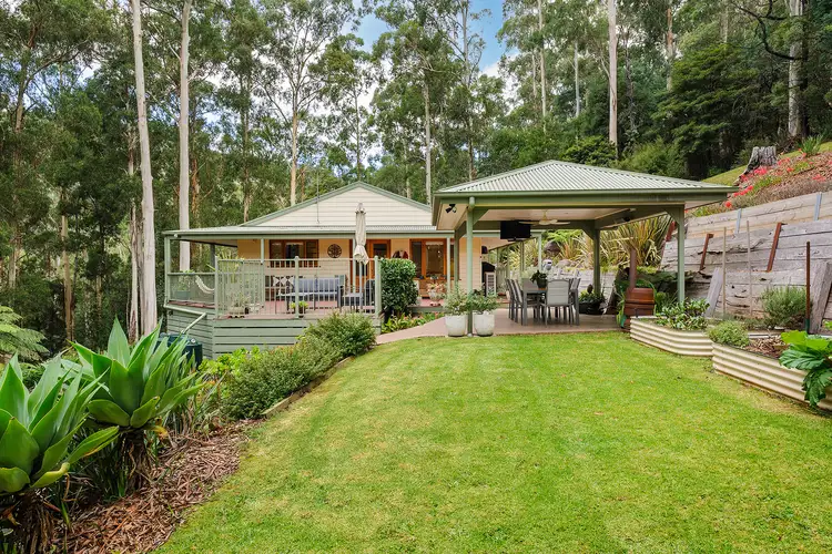 27 Leila Road, Warburton VIC 3799