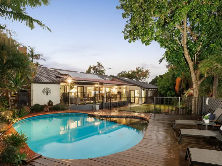 19 Shadowood Street, Kenmore Hills QLD 4069