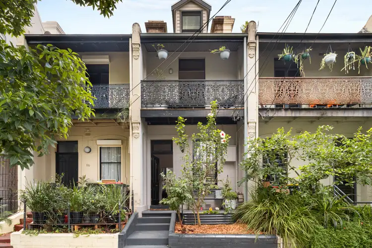 118 Mallett Street