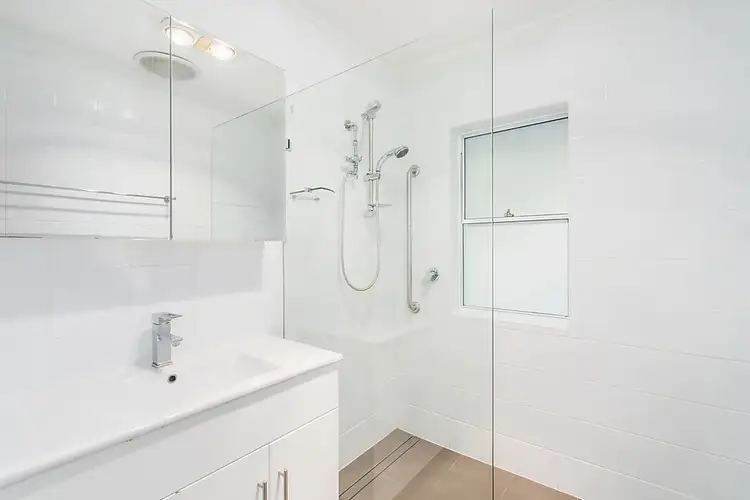 Fifth view of Homely house listing, 37 O'Neile Crescent, Lurnea NSW 2170