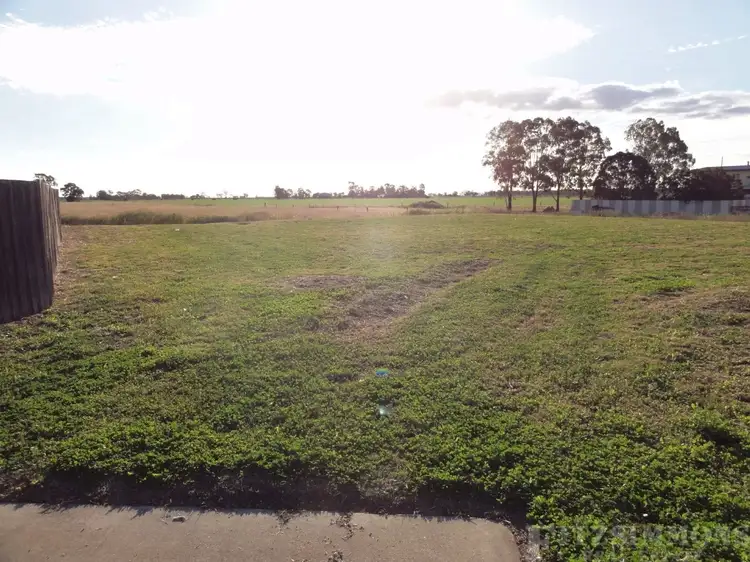 60 Gosden Drive, Dalby QLD 4405