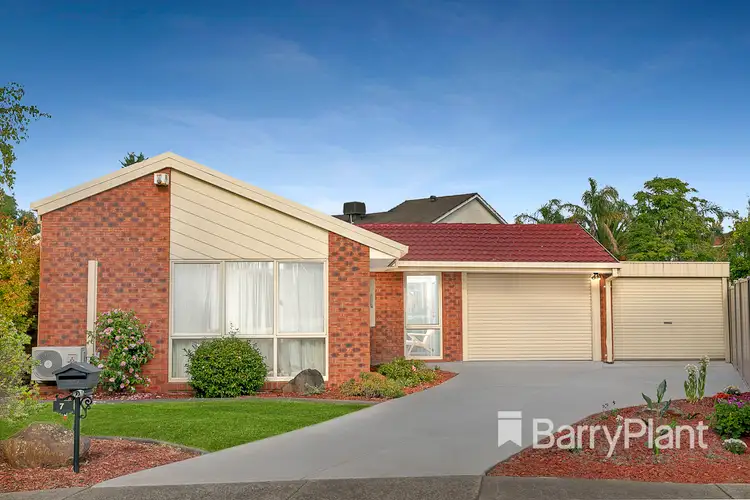 7 Ross Court, Mill Park VIC 3082