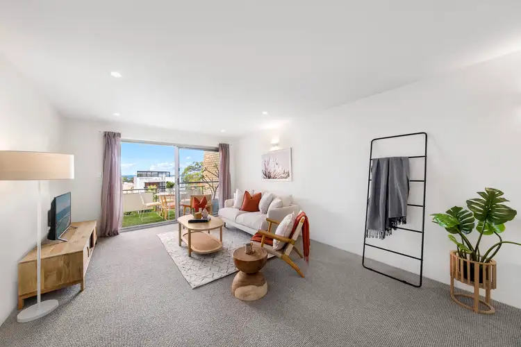 Second view of Homely apartment listing, 1/18 Kingsway, Dee Why NSW 2099
