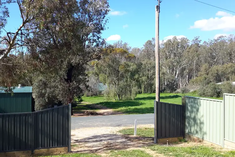21 Carter Street, Mathoura NSW 2710