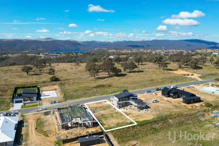 21 Chimney Rise, Googong NSW 2620