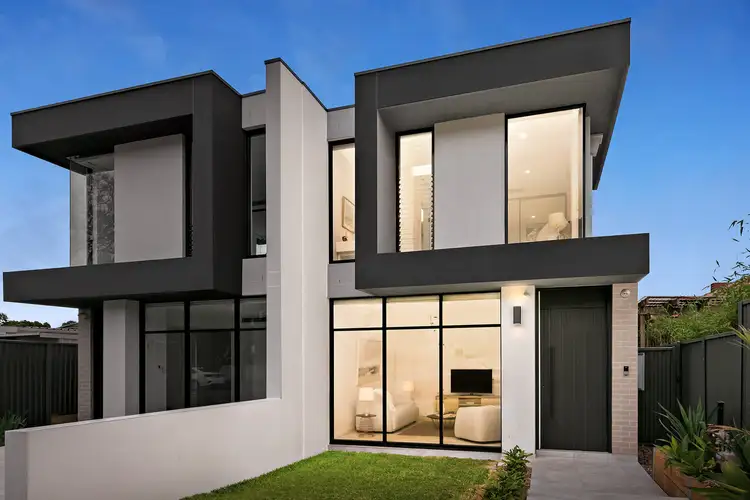 48a Highclere Avenue