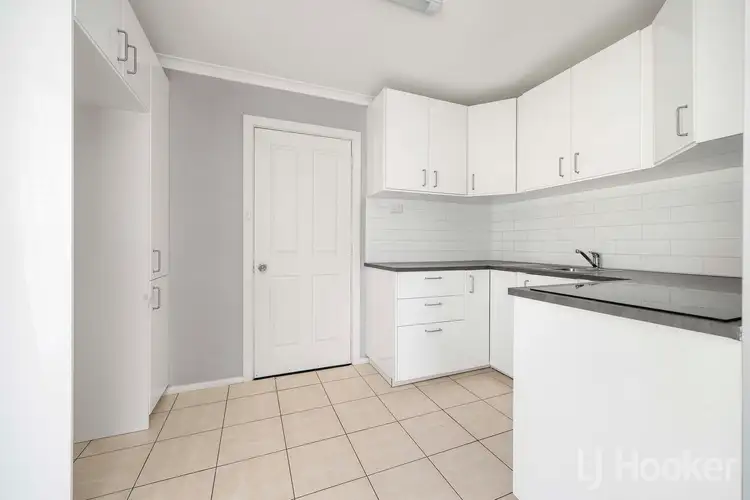 Fifth view of Homely unit listing, 4/18 Gilmore Place, Queanbeyan West NSW 2620