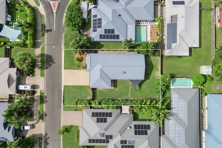 13 Moojeeba Way, Trinity Park QLD 4879