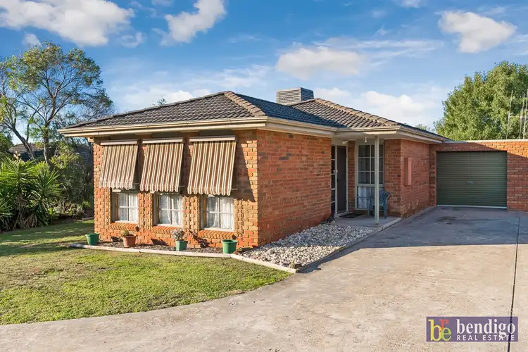 2/4 Collins Street, Kangaroo Flat VIC 3555