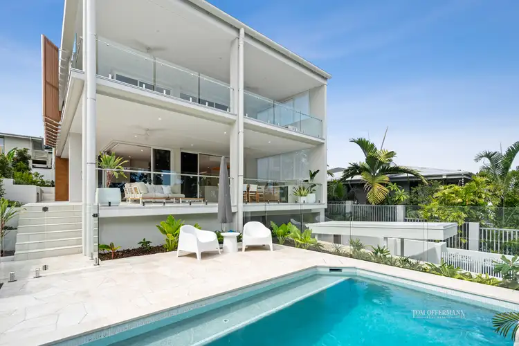 1/6 Angler Street, Noosa Heads QLD 4567