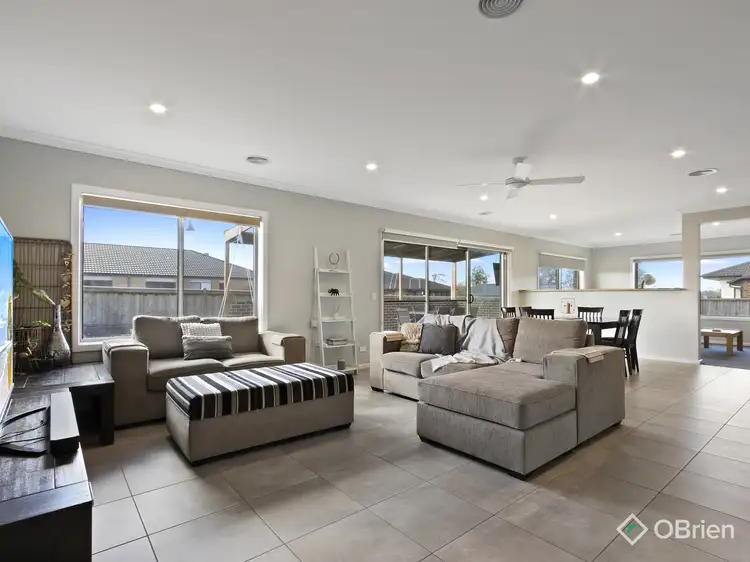 Second view of Homely house listing, 9 Egret Avenue, Bairnsdale VIC 3875