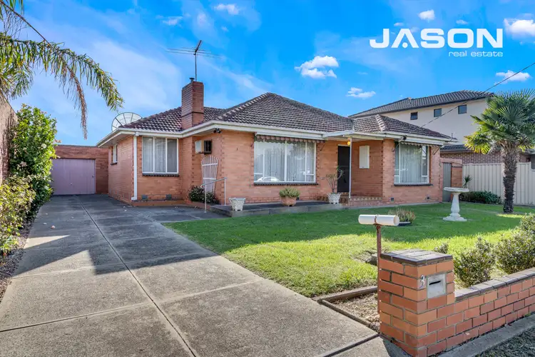 3 Banksia Grove, Tullamarine VIC 3043